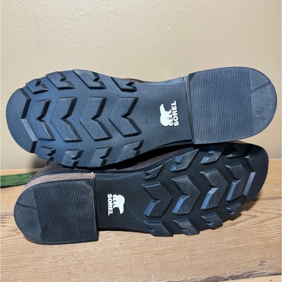 SOREL Emelie Genuine Shearling Short Lace-Up Boot 9 Blackened Brown - Picture 12 of 12